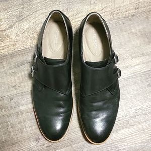 Women's size 9 leather Rockport walkability